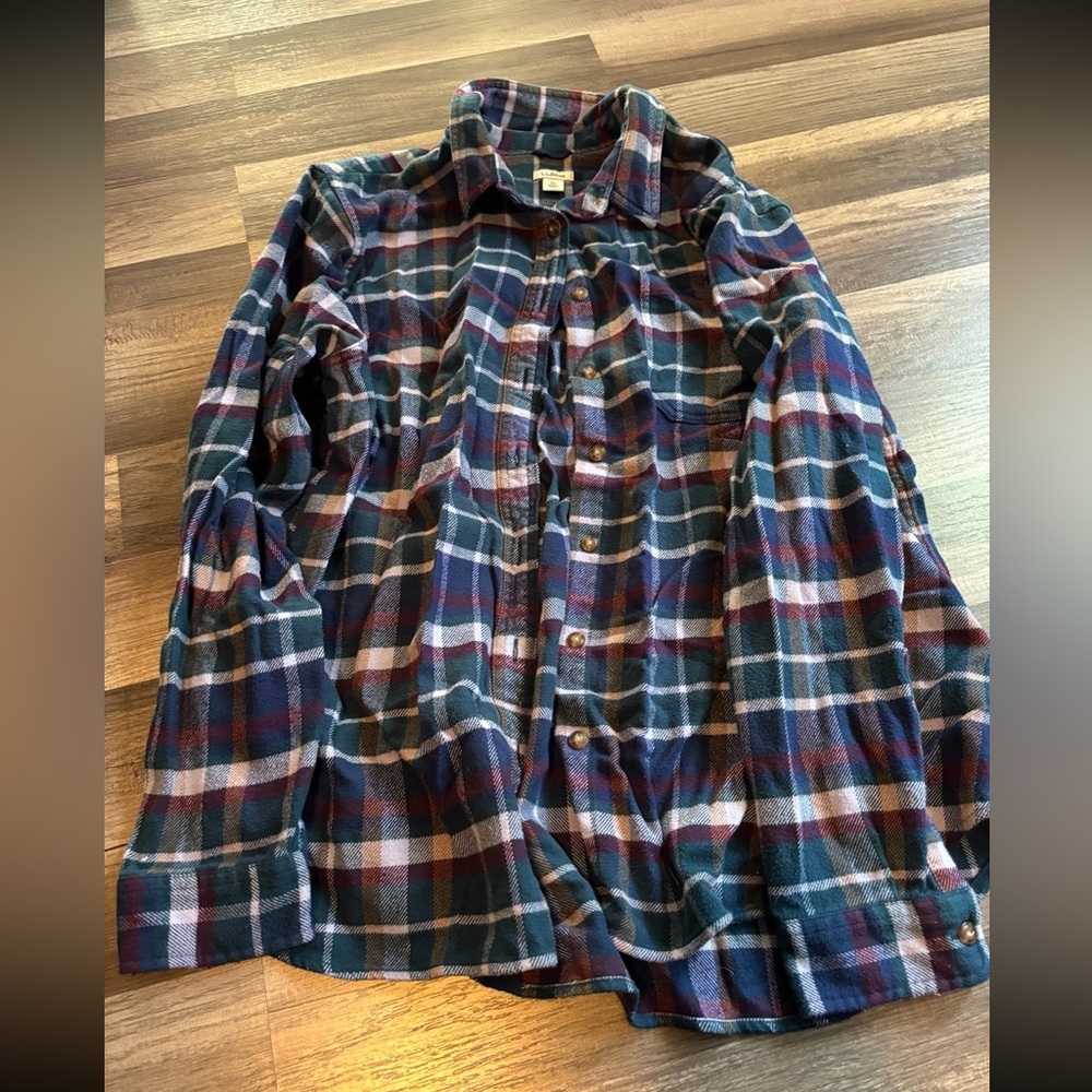 LL bean flannel button up
